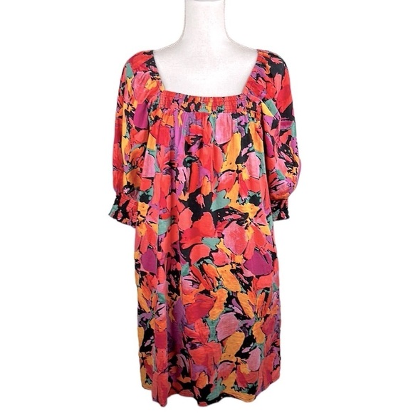 Socialite Black Floral Smocked Summer Short Sleeve Midi Dress Size Small - Picture 1 of 7